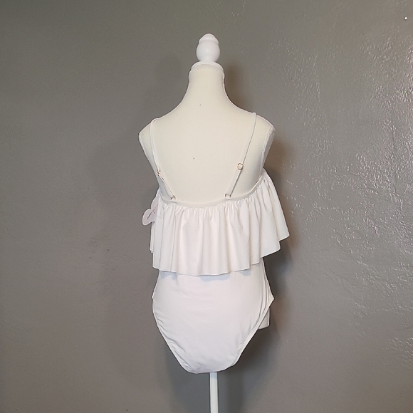 Sugar Coast By Lolli Swim White Ruffle Flounce Bandaeu Womens Swimsuit XL NWT - Picture 3 of 11